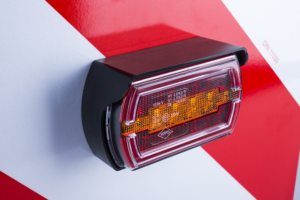 Комплект светодиодных ламп 12/24 В с табличками для негабаритного транспорта, с разъёмом и вилкой типа Superseal